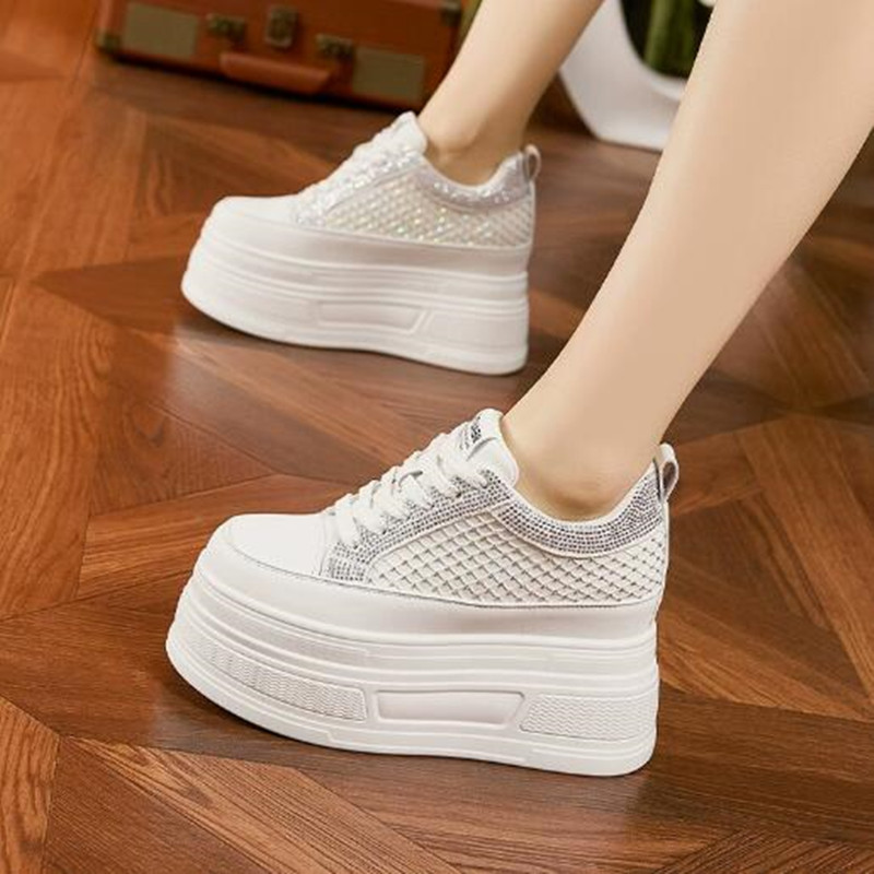 รองเท้าผ้าใบแฟชั่นส้นตึกแบบสวม - Crystal Mesh Fabric บทวิจารณ์และราคา