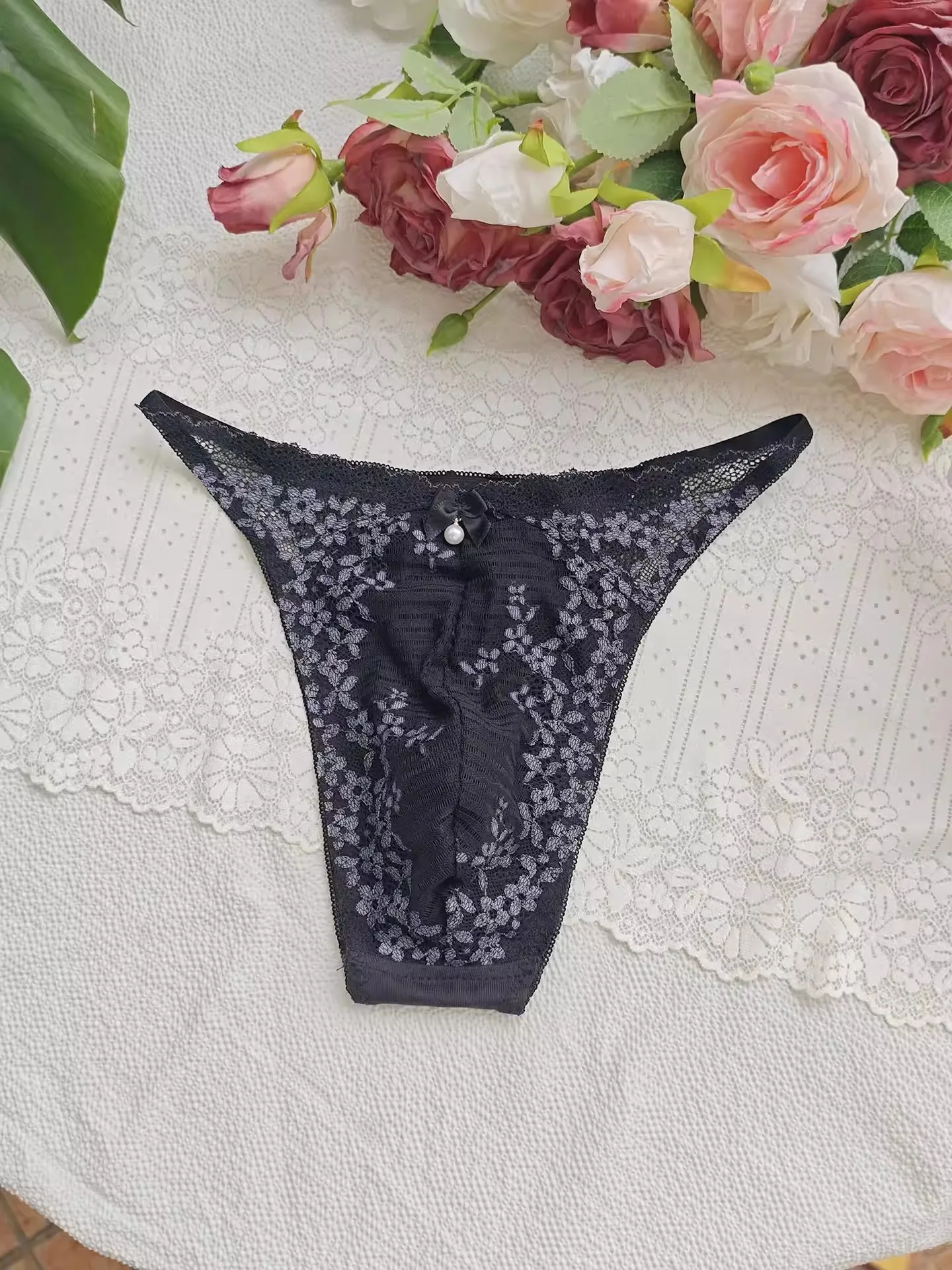 กางเกงในชายลูกไม้สีดำ ปักลายแฮ - Embroidery Embellishments บทวิจารณ์และราคา