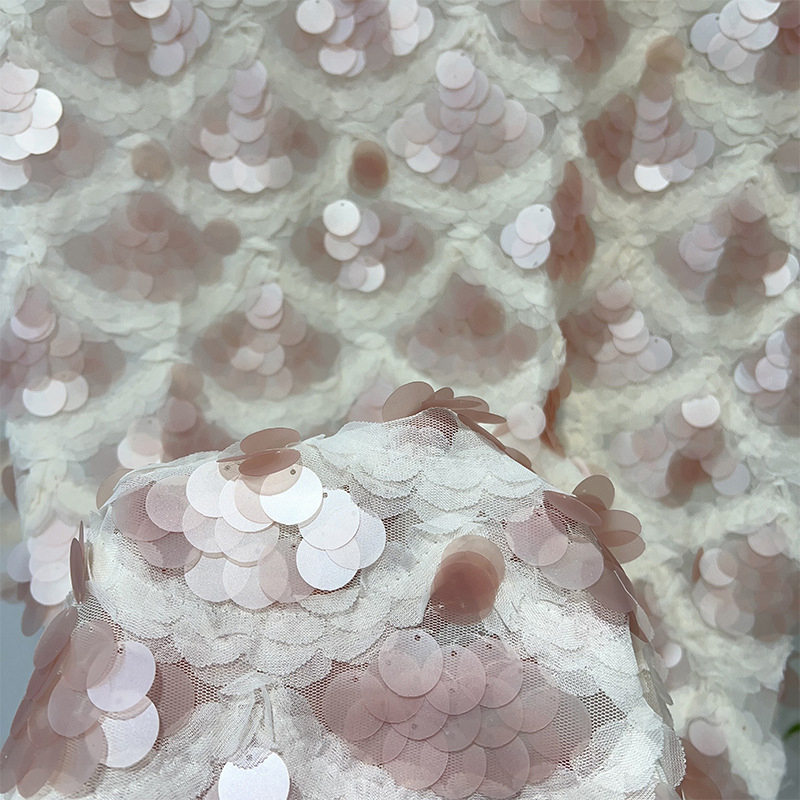 ฐานตาข่ายผ้าเลื่อมเย็บปักถักร้ - Crystal Mesh Fabric บทวิจารณ์และราคา