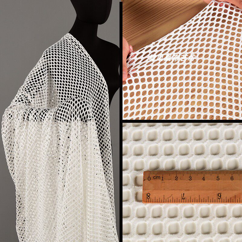 ผ้าตาข่ายเนื้อนุ่มยืดได้ 4 ทิศ - Crystal Mesh Fabric บทวิจารณ์และราคา