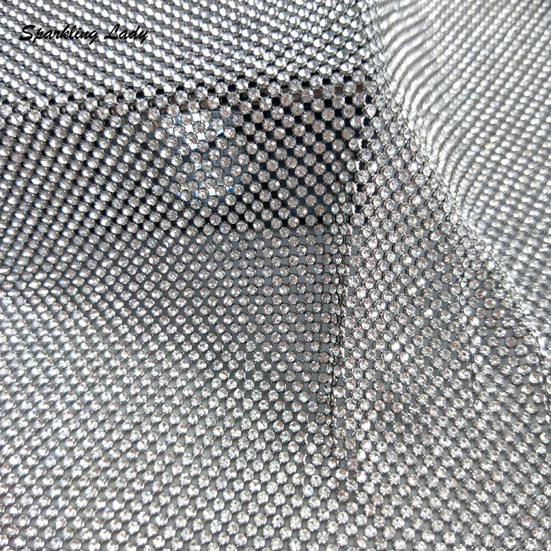 ผ้าตาข่ายคริสตัลสีเงินขนาด 2 ม - Crystal Mesh Fabric บทวิจารณ์และราคา
